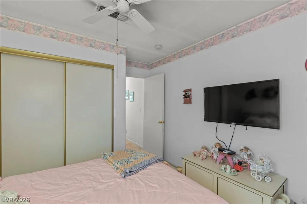 1107 Mount Everest, Las Vegas, NV 89110