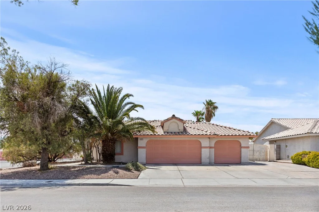 1107 Mount Everest, Las Vegas, NV 89110