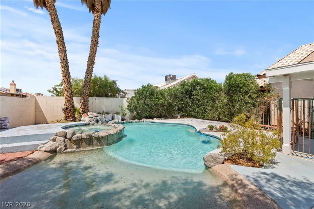 1107 Mount Everest, Las Vegas, NV 89110