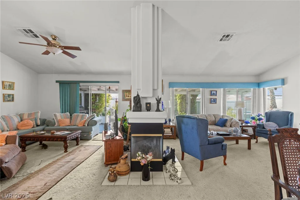 1107 Mount Everest, Las Vegas, NV 89110
