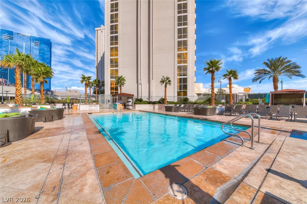 135 Harmon, Las Vegas, NV 89109