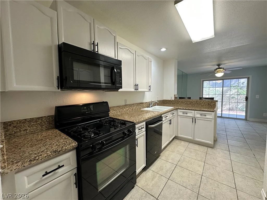 7620 Amato, Las Vegas, NV 89128