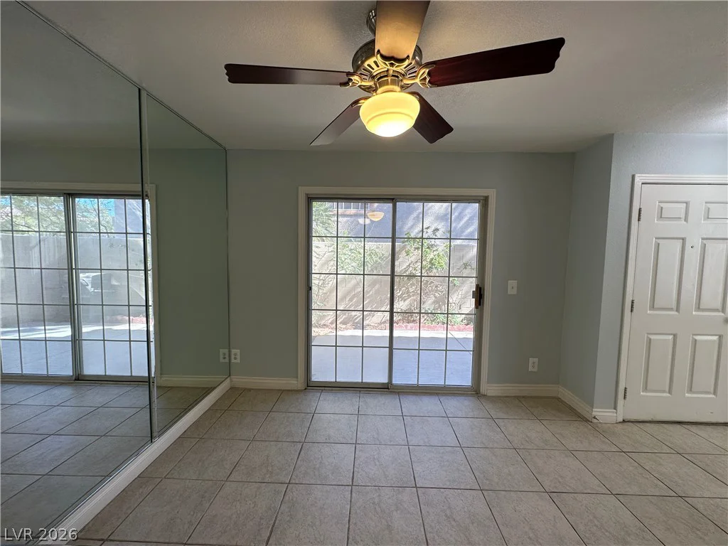 7620 Amato, Las Vegas, NV 89128