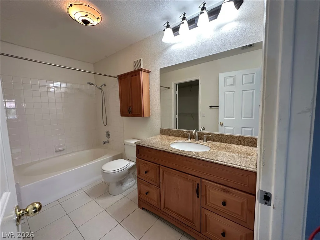 7620 Amato, Las Vegas, NV 89128