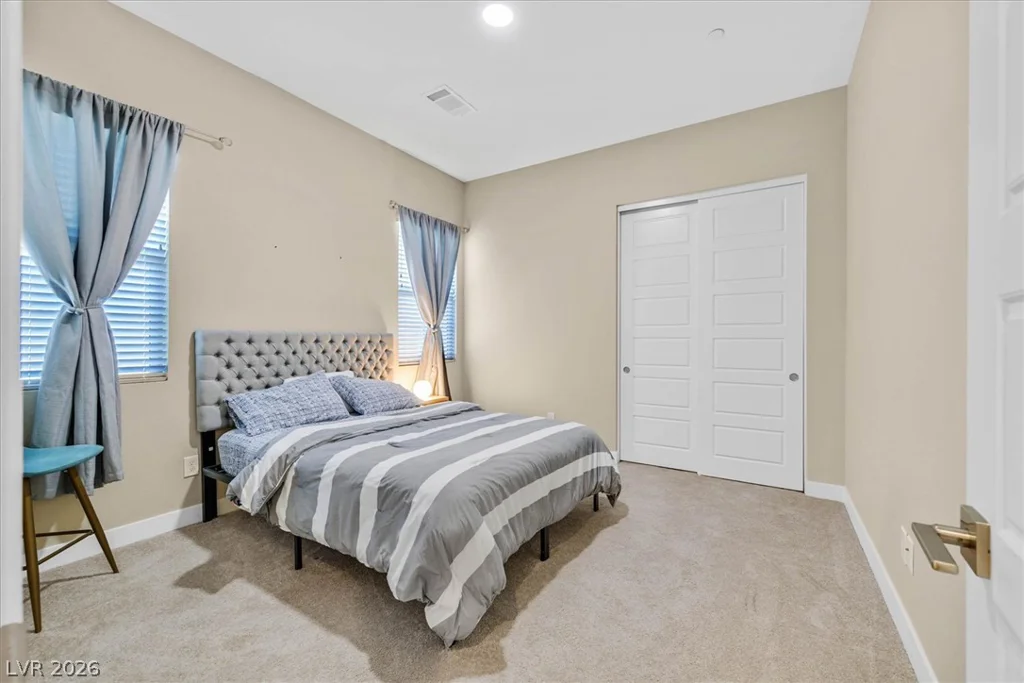 552 Comodo, Henderson, NV 89011