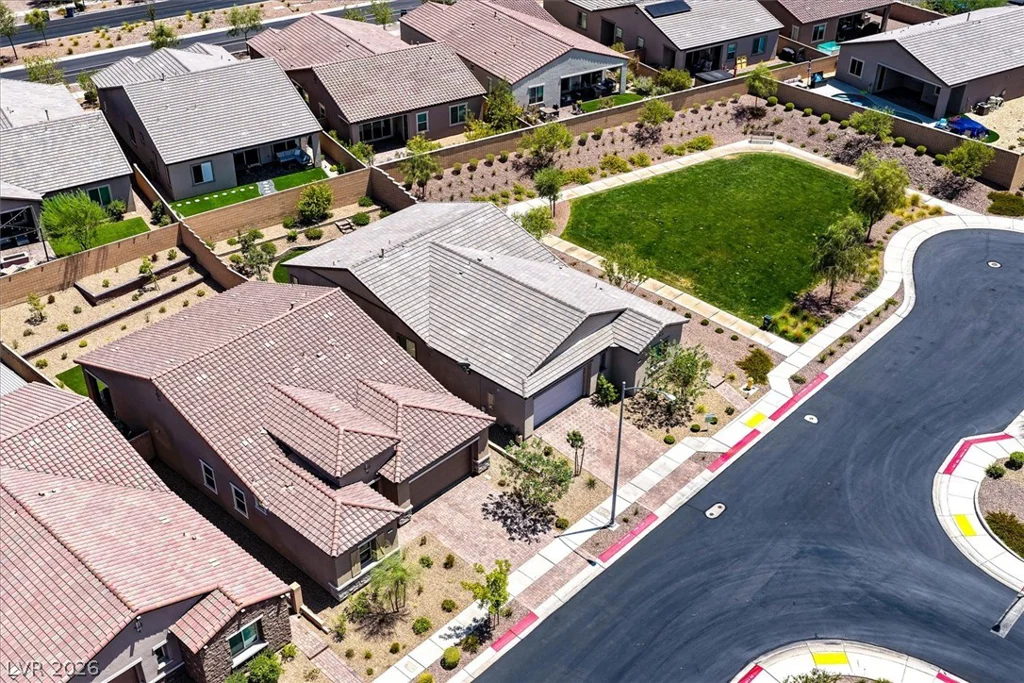 552 Comodo, Henderson, NV 89011