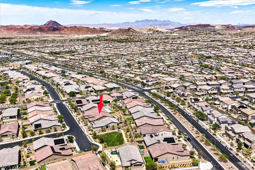 552 Comodo, Henderson, NV 89011