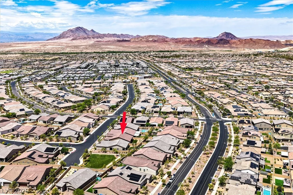 552 Comodo, Henderson, NV 89011