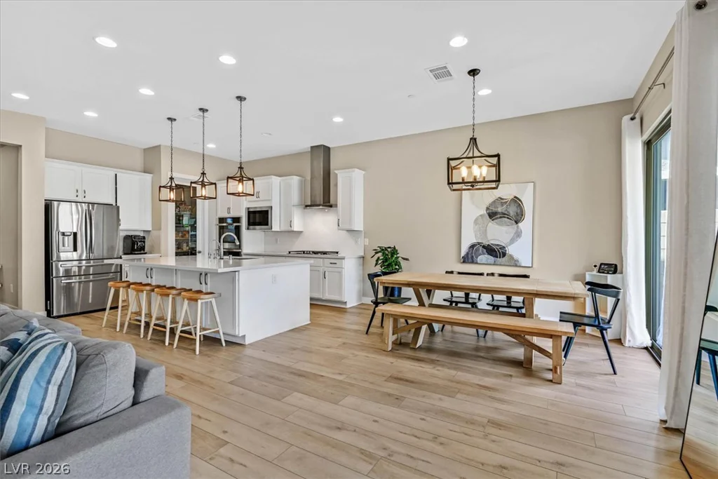 552 Comodo, Henderson, NV 89011