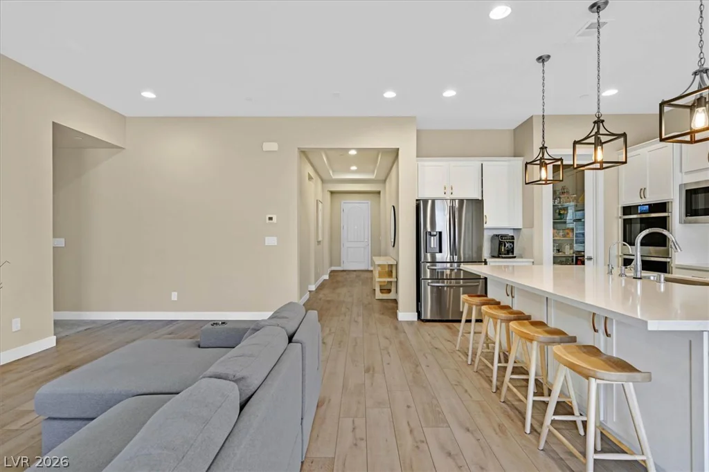 552 Comodo, Henderson, NV 89011
