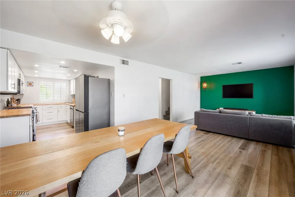 769 Anne, Henderson, NV 89015