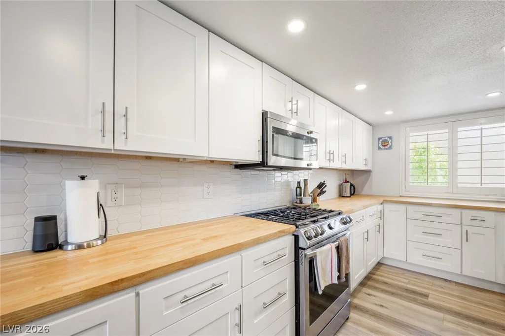 769 Anne, Henderson, NV 89015
