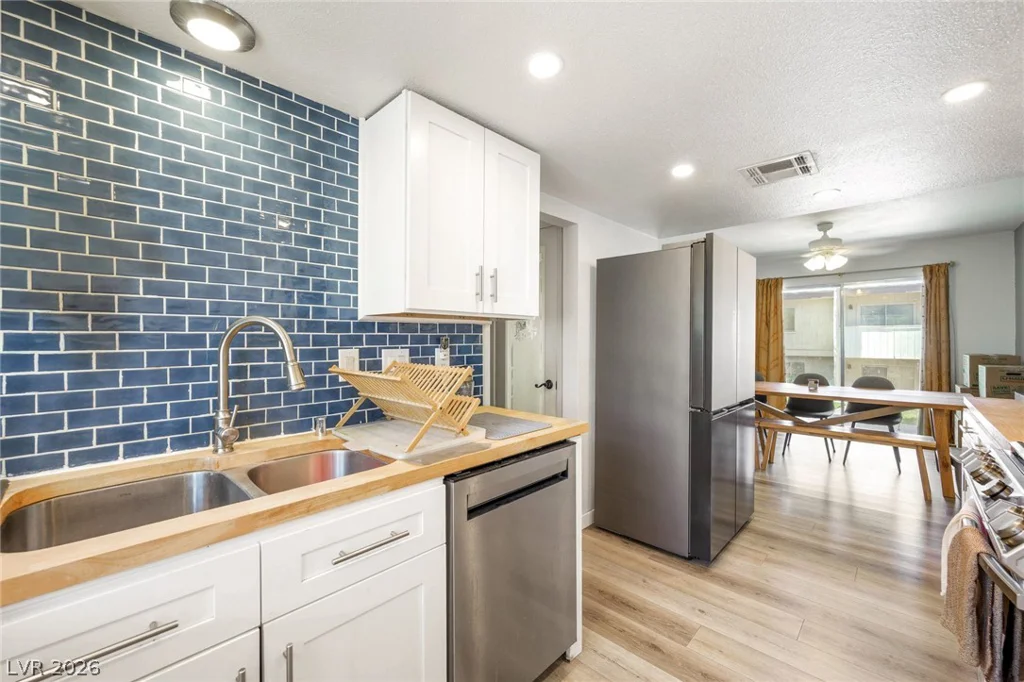 769 Anne, Henderson, NV 89015