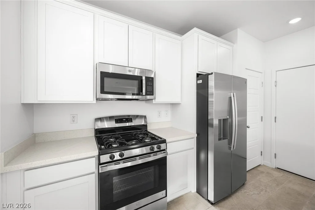 304 Crescent Glow, Henderson, NV 89015