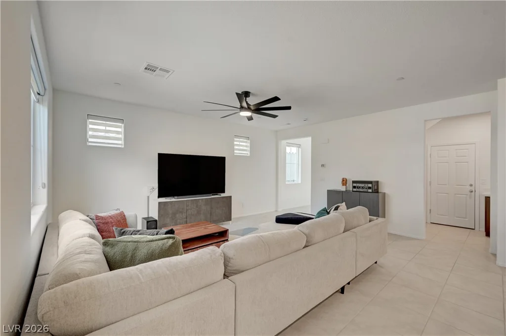 10938 Fennel, Las Vegas, NV 89166