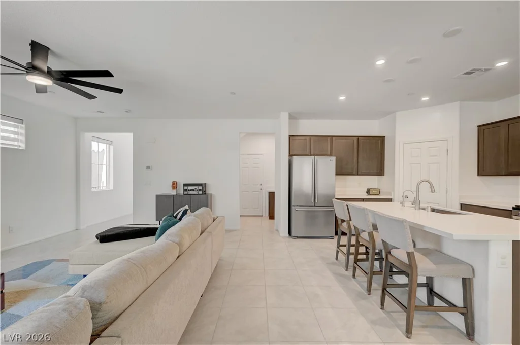 10938 Fennel, Las Vegas, NV 89166