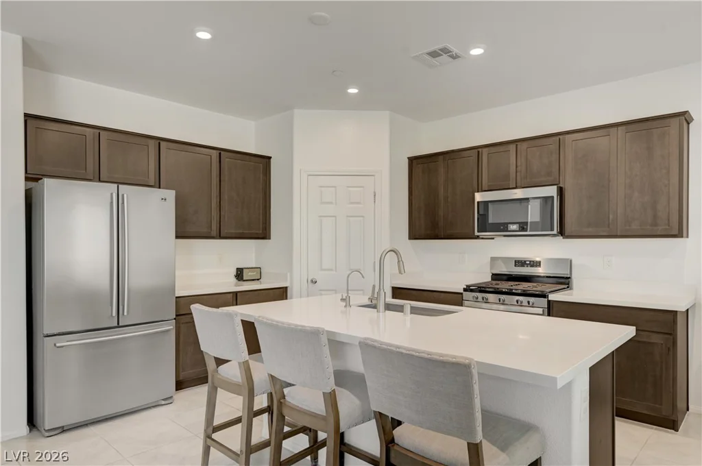 10938 Fennel, Las Vegas, NV 89166