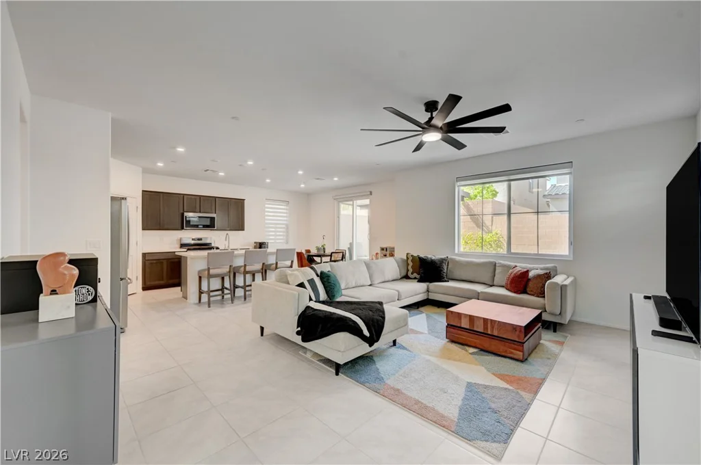 10938 Fennel, Las Vegas, NV 89166