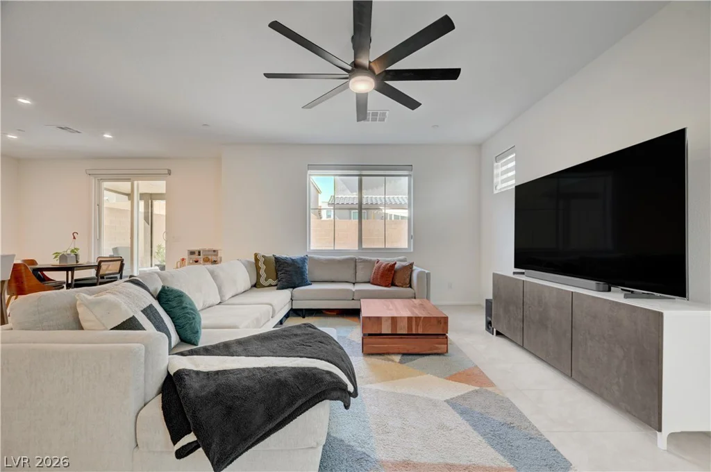 10938 Fennel, Las Vegas, NV 89166