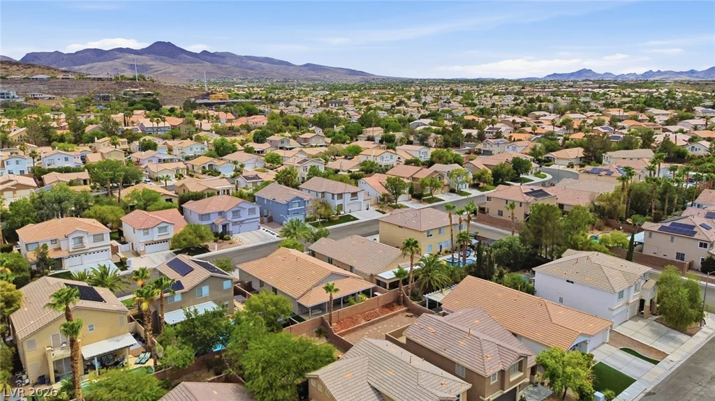 2558 Hitchcock, Henderson, NV 89052