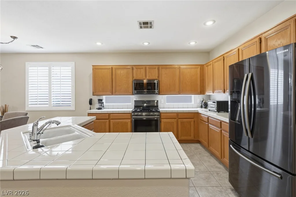 2558 Hitchcock, Henderson, NV 89052
