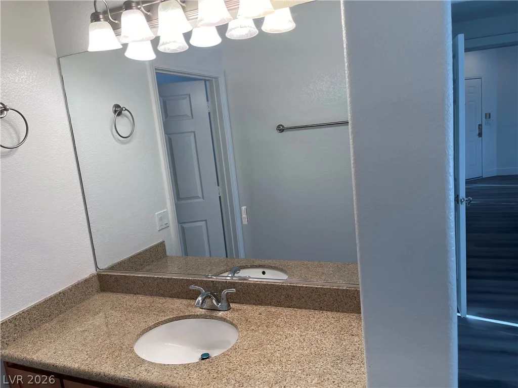 4400 Jones, Las Vegas, NV 89103