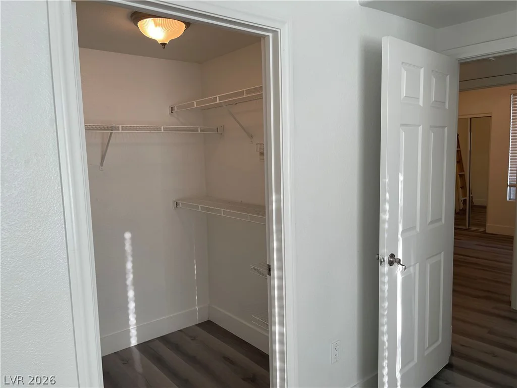 4400 Jones, Las Vegas, NV 89103