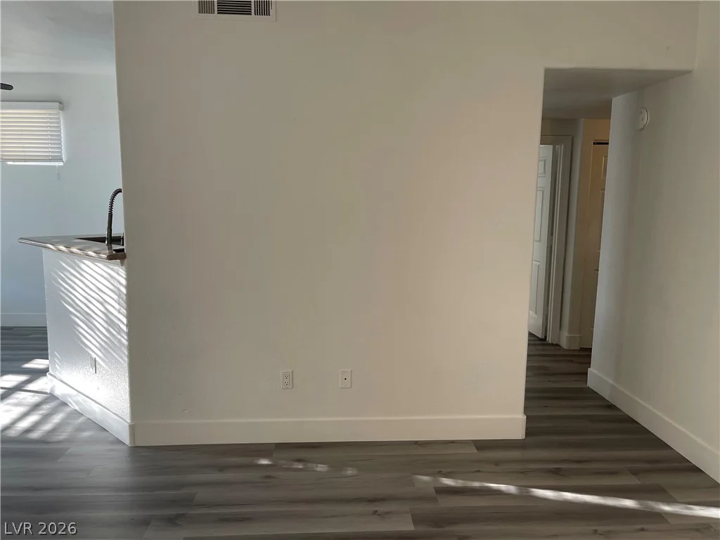 4400 Jones, Las Vegas, NV 89103
