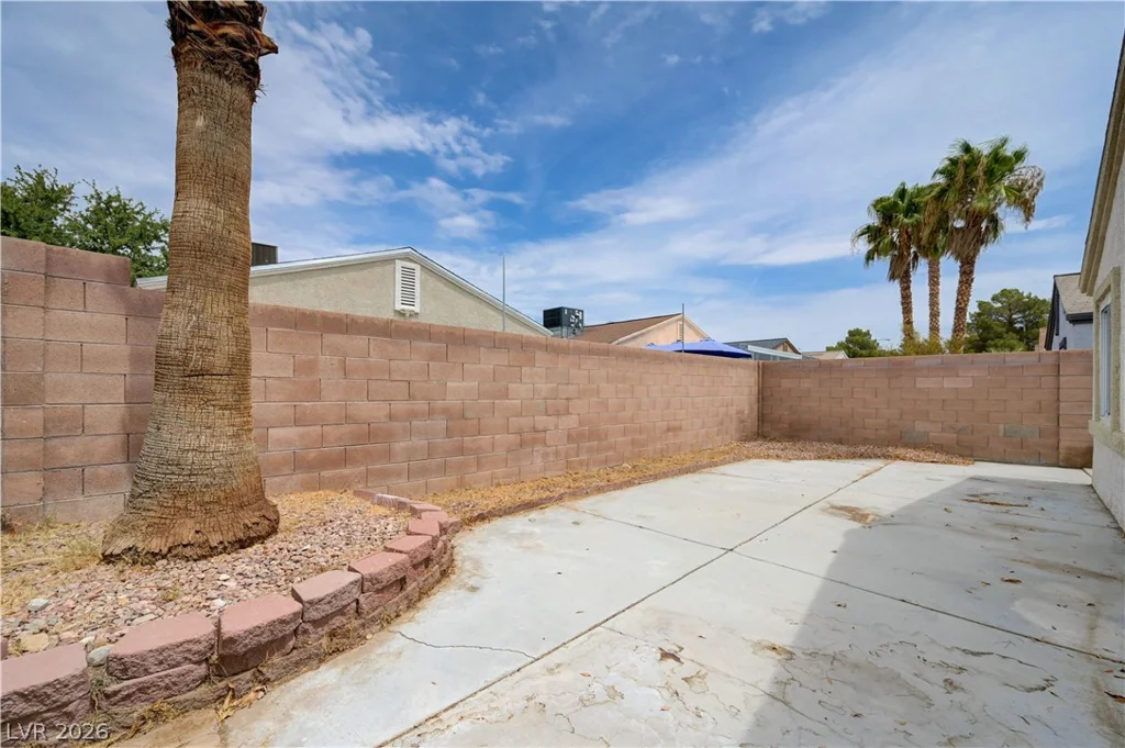 2312 Shady Hill, Las Vegas, NV 89106