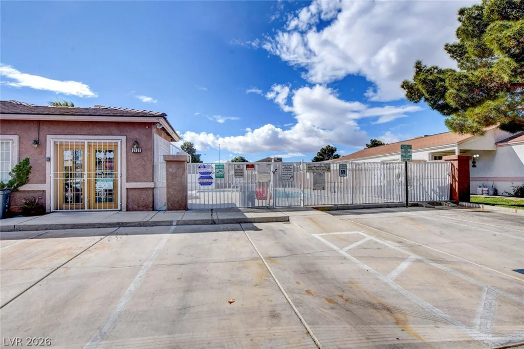 2312 Shady Hill, Las Vegas, NV 89106