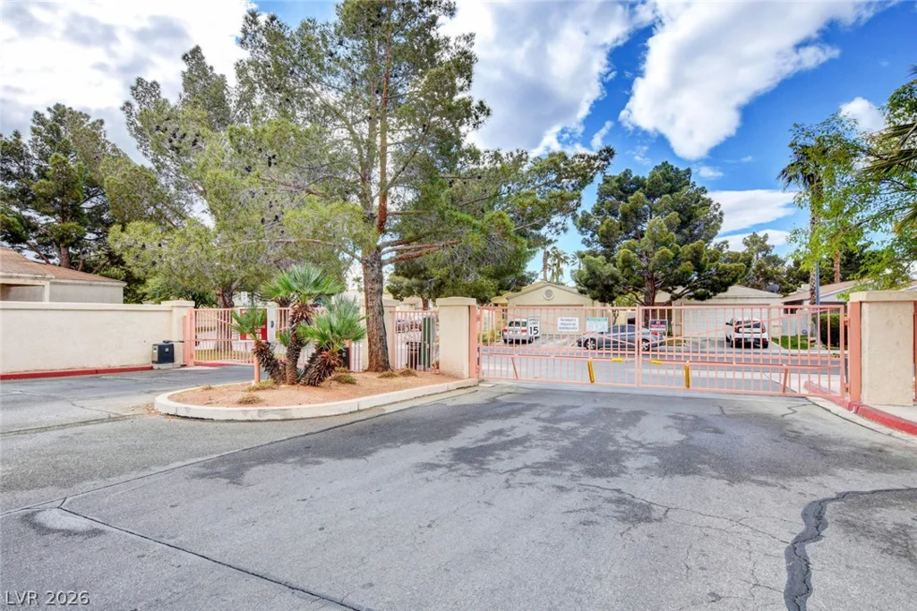 2312 Shady Hill, Las Vegas, NV 89106