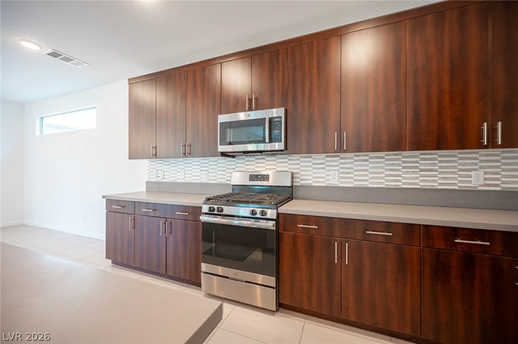 524 Grand Cascade, North Las Vegas, NV 89084