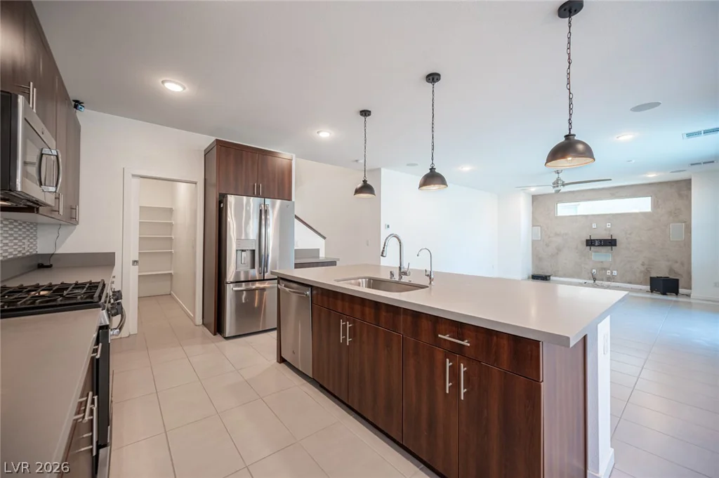 524 Grand Cascade, North Las Vegas, NV 89084
