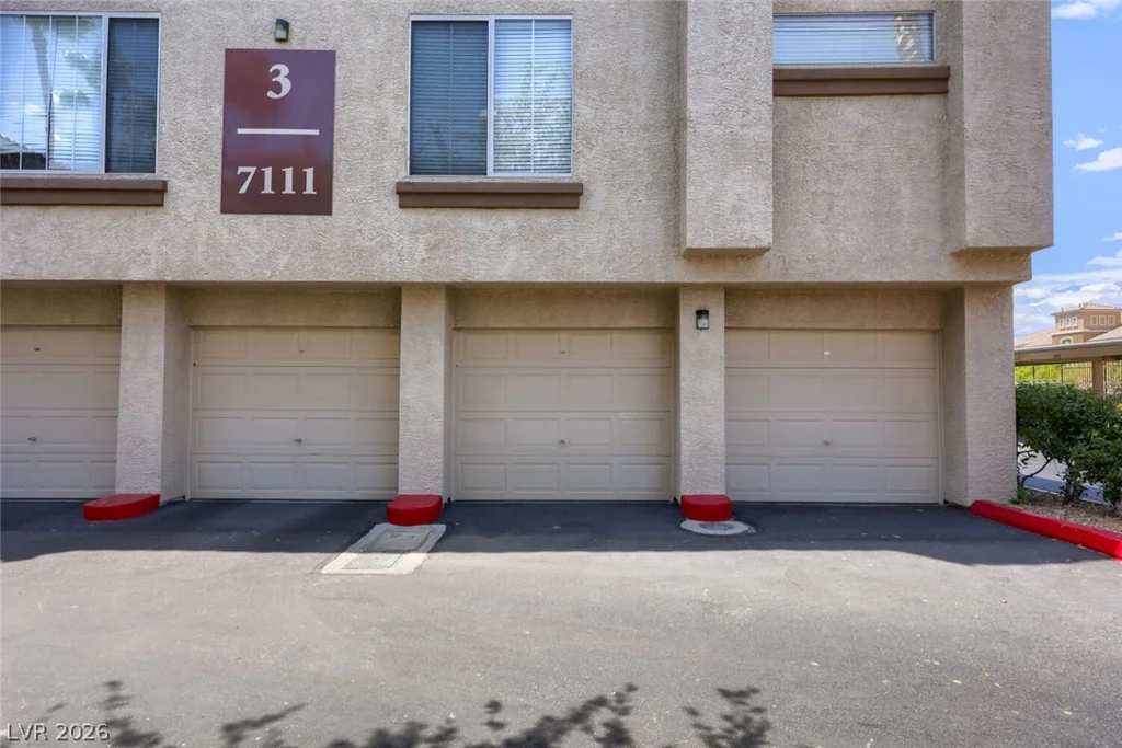 7111 Durango, Las Vegas, NV 89113