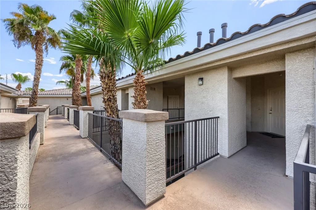 7111 Durango, Las Vegas, NV 89113