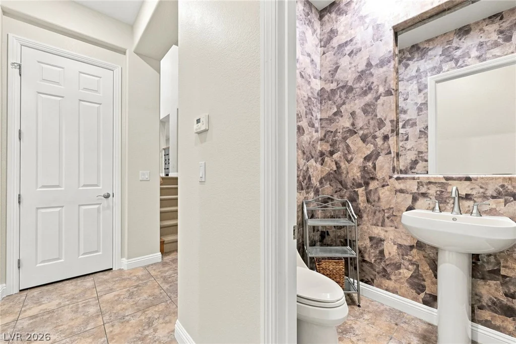 1357 Enchanted River, Henderson, NV 89012