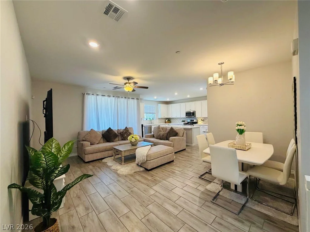 3770 Rosy Carina, Henderson, NV 89052