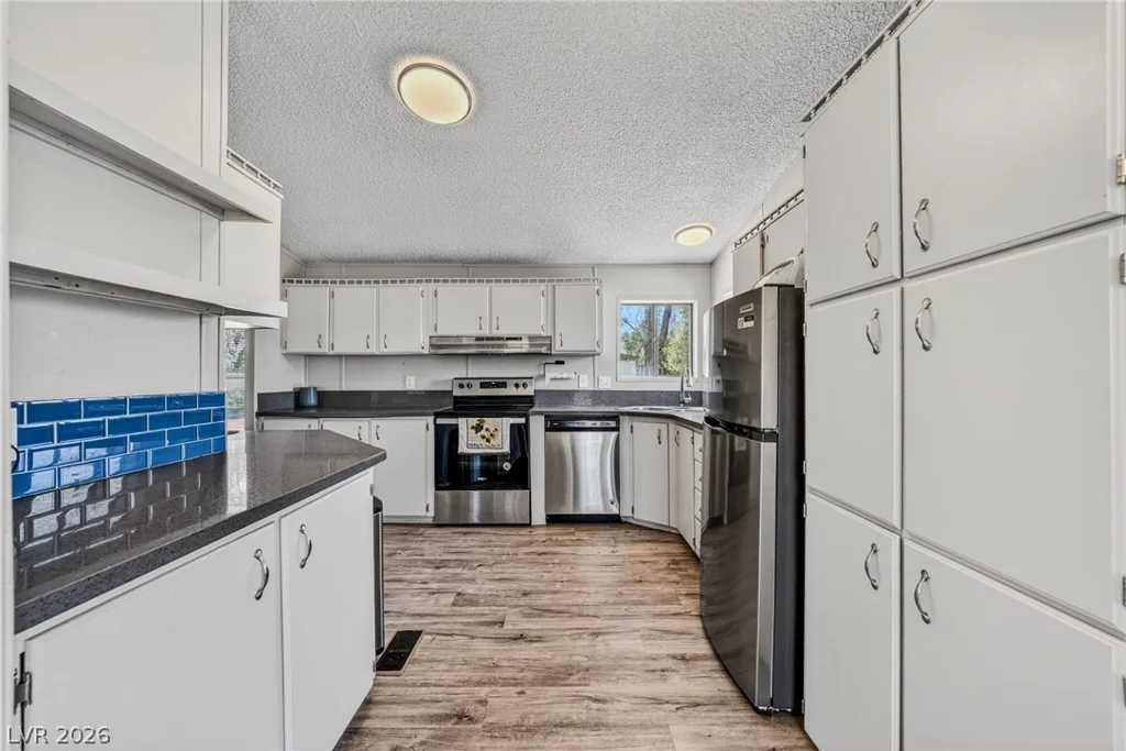 551 Fehrs, Pahrump, NV 89060