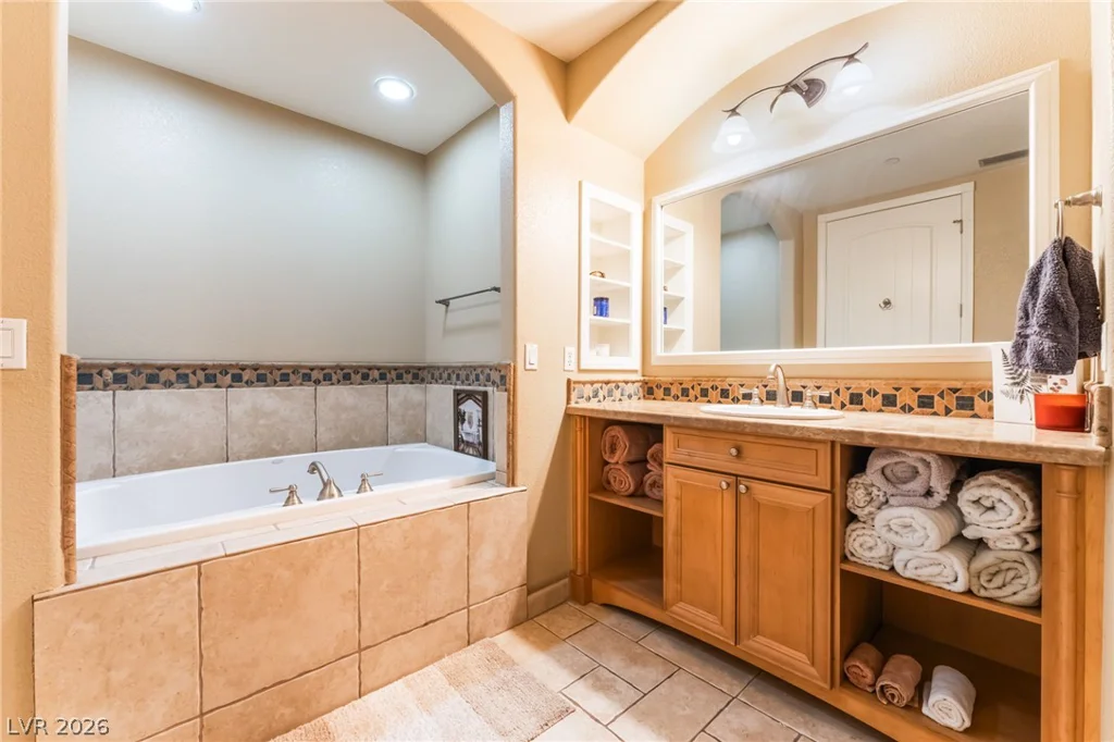 20 Via Visione, Henderson, NV 89011
