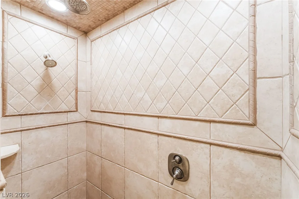 20 Via Visione, Henderson, NV 89011