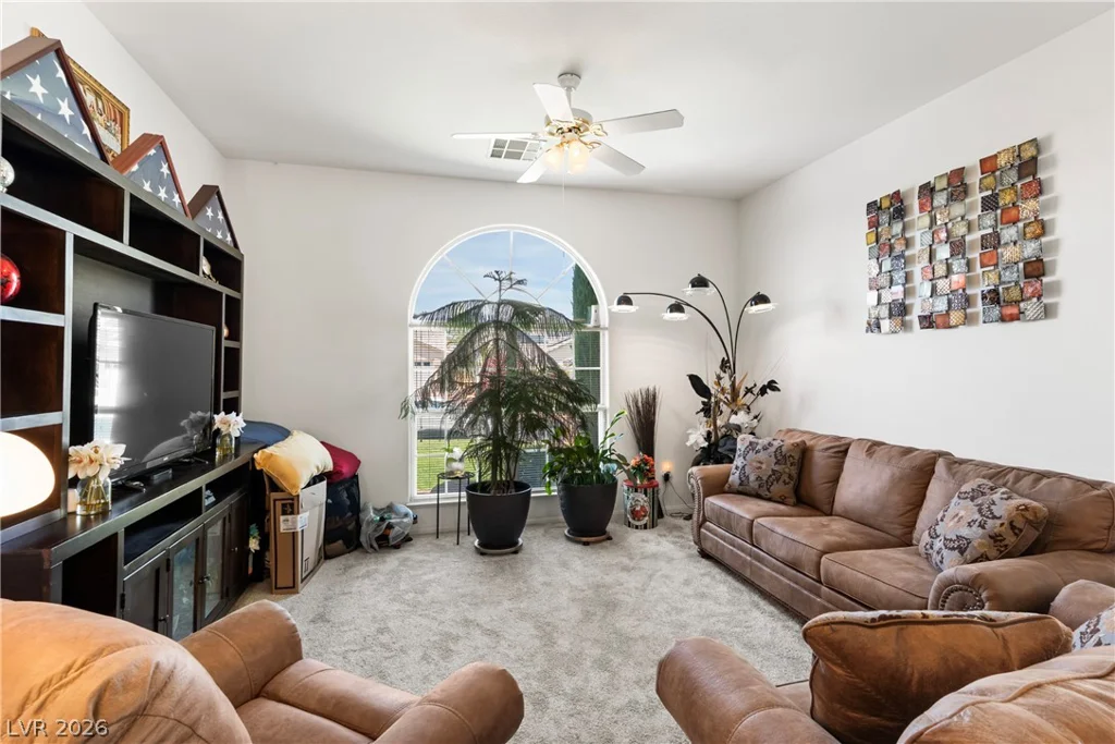 5113 Elm Grove, Las Vegas, NV 89130