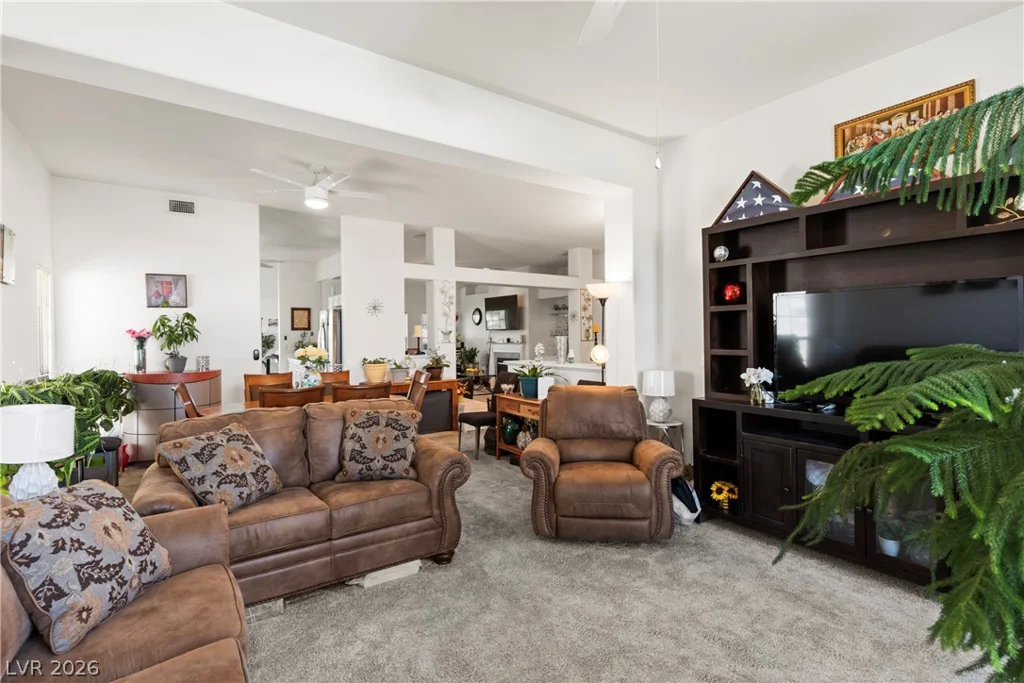 5113 Elm Grove, Las Vegas, NV 89130
