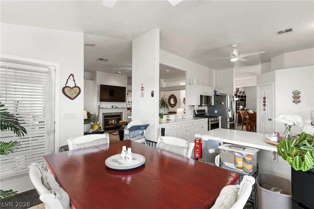 5113 Elm Grove, Las Vegas, NV 89130