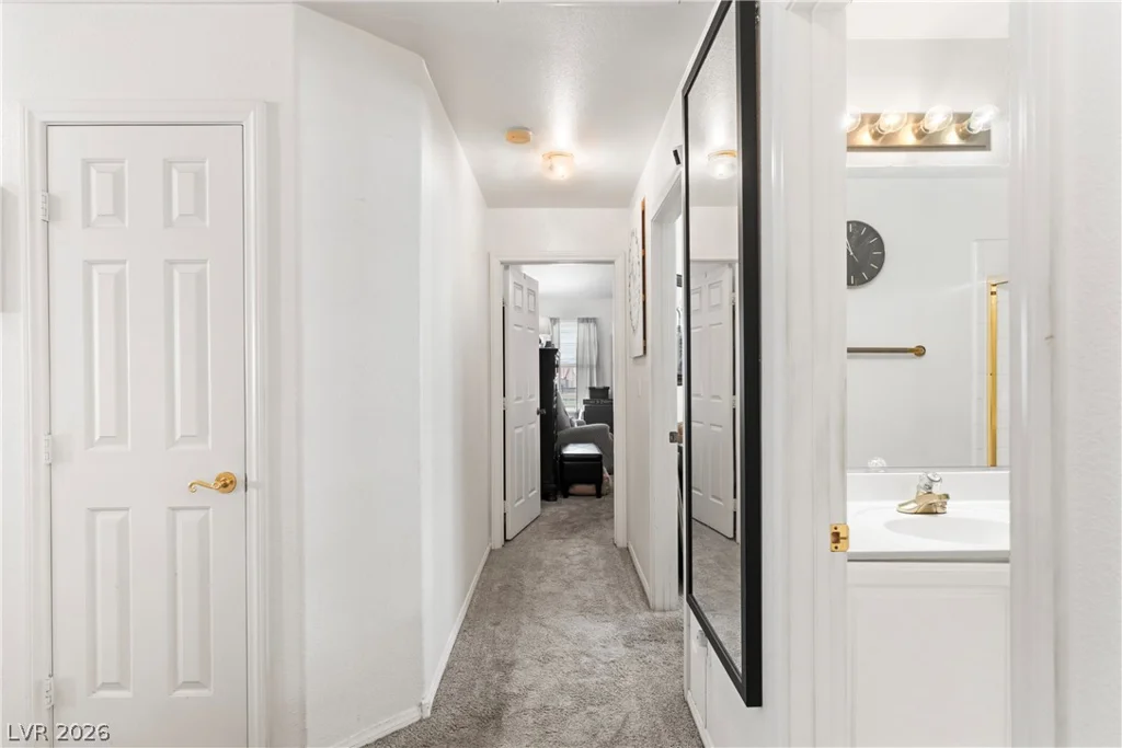 5113 Elm Grove, Las Vegas, NV 89130