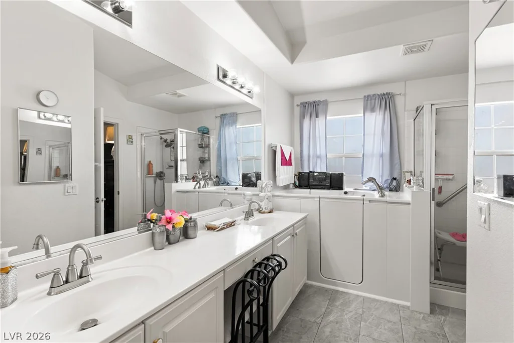 5113 Elm Grove, Las Vegas, NV 89130