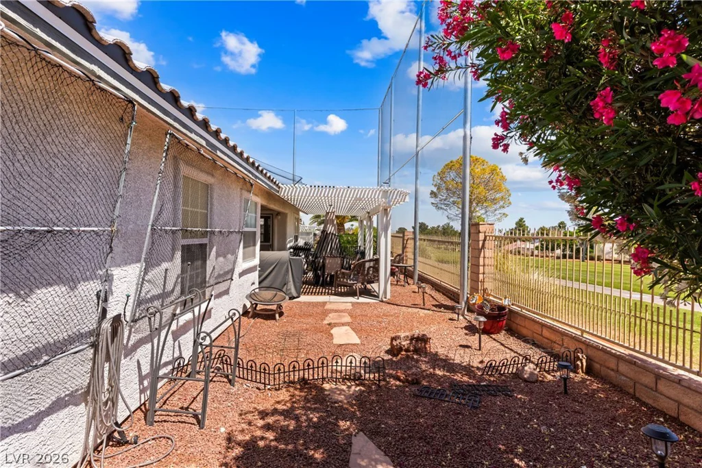 5113 Elm Grove, Las Vegas, NV 89130
