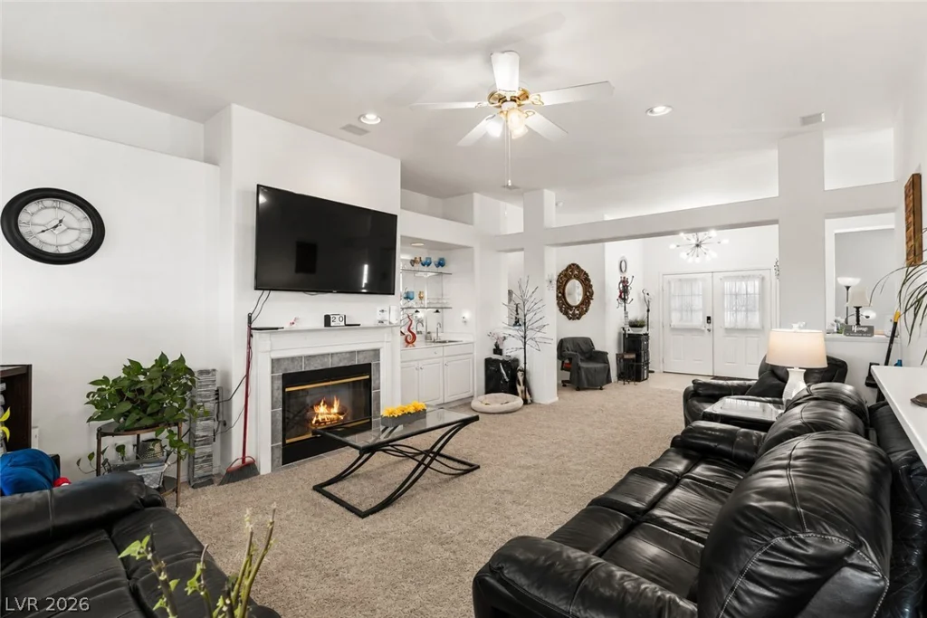 5113 Elm Grove, Las Vegas, NV 89130