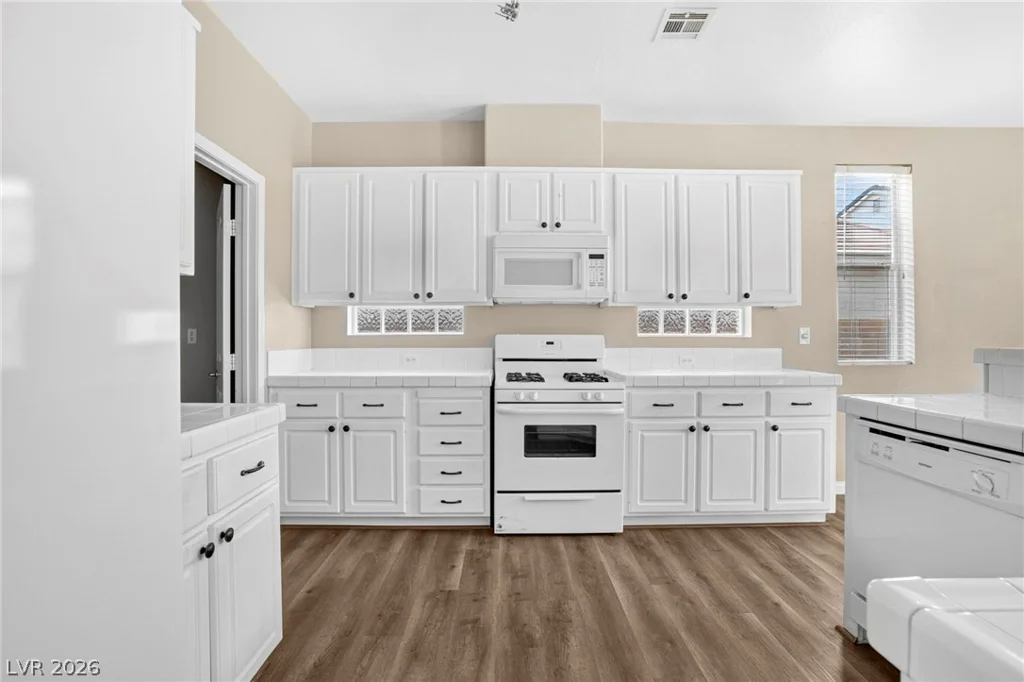 1725 Buttermilk, Henderson, NV 89074