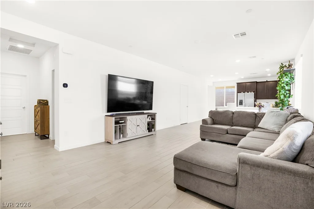 9398 Noble Fir Ridge, Las Vegas, NV 89143