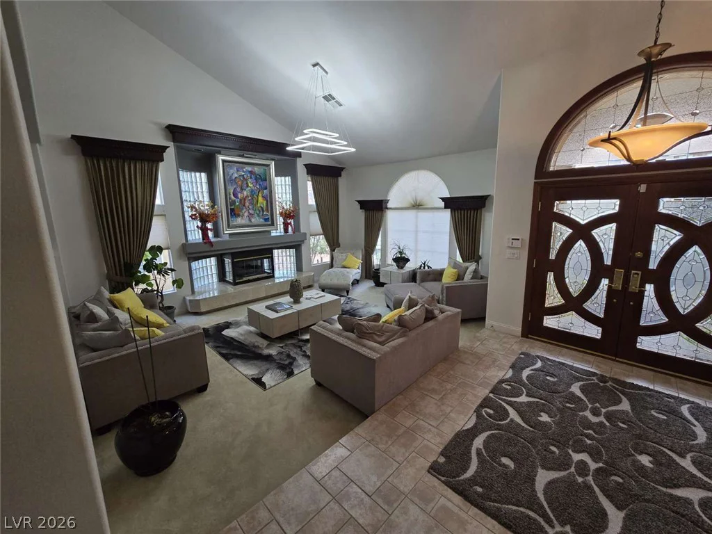 8728 Castle Hill, Las Vegas, NV 89129